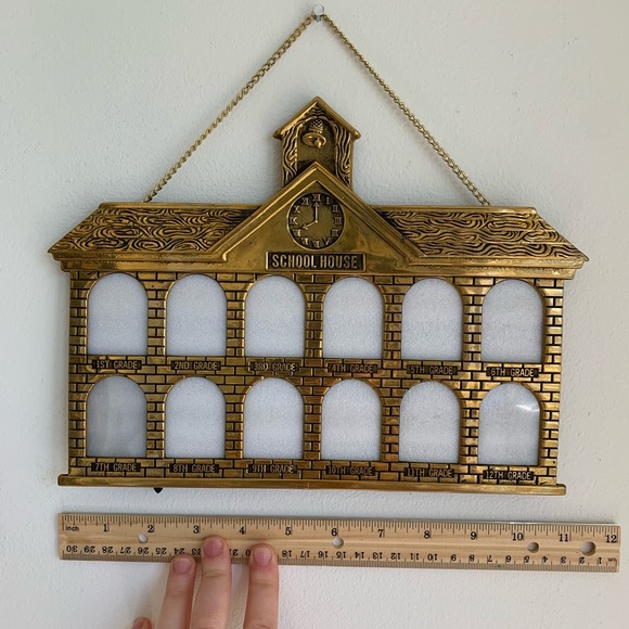 ✨SOLD✨ Vintage Brass School House 1st-12th School Photo Collage Frame - Picture 3 of 9